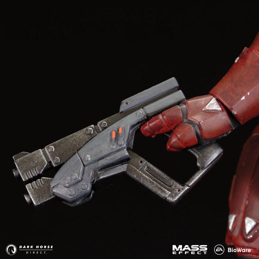 DHC3011-511 Mass Effect - Urdnot Wrex Figure - Dark Horse Comics - Titan Pop Culture