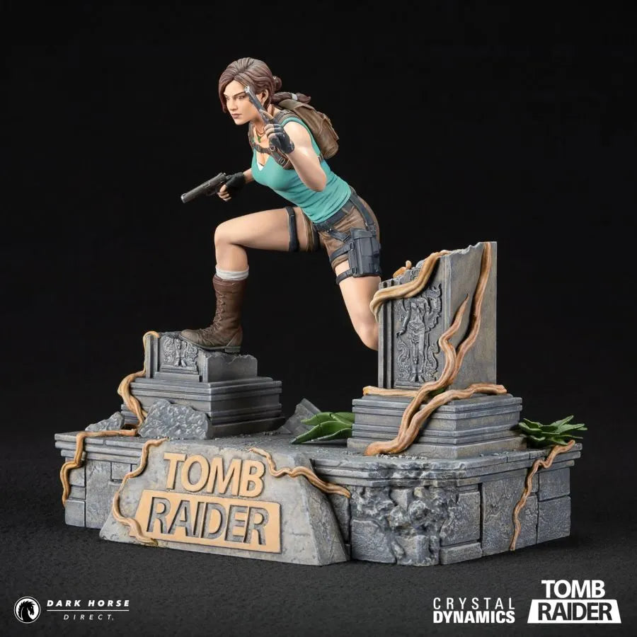 DHC3014-202 Tomb Raider - Lara Croft PVC Statue - Dark Horse Comics - Titan Pop Culture