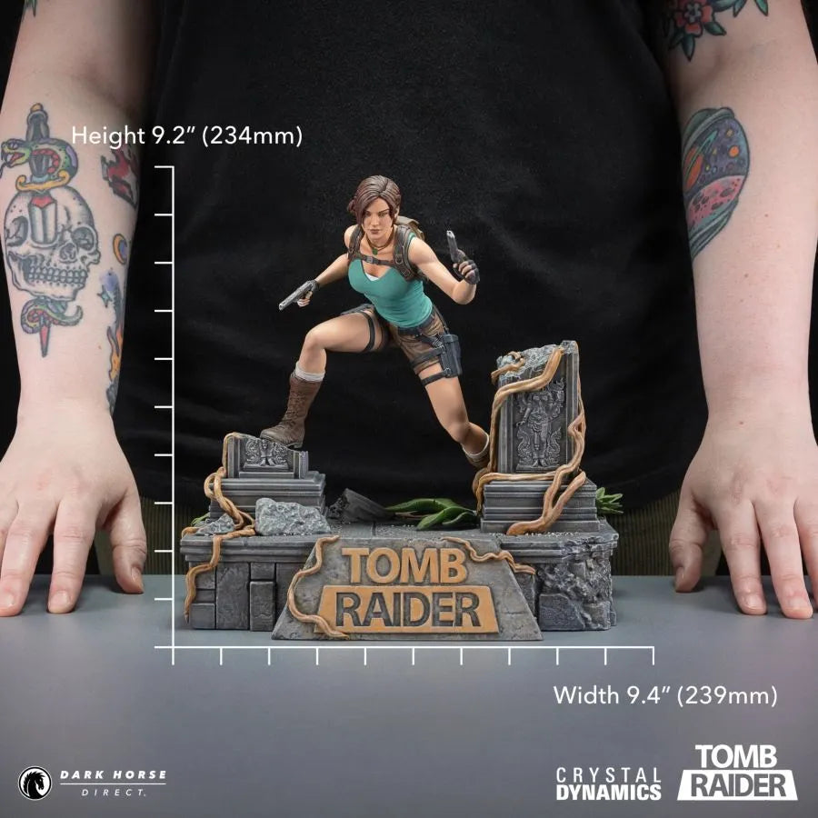 DHC3014-202 Tomb Raider - Lara Croft PVC Statue - Dark Horse Comics - Titan Pop Culture