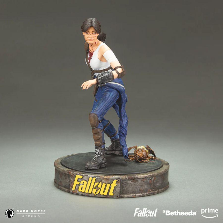 DHC3014-958 Fallout (TV) - Lucy Figure - Dark Horse Comics - Titan Pop Culture
