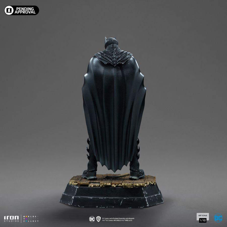 IRO55251 Batman - Batman Gargoyle of Gotham 1:10 Scale Statue - Iron Studios - Titan Pop Culture