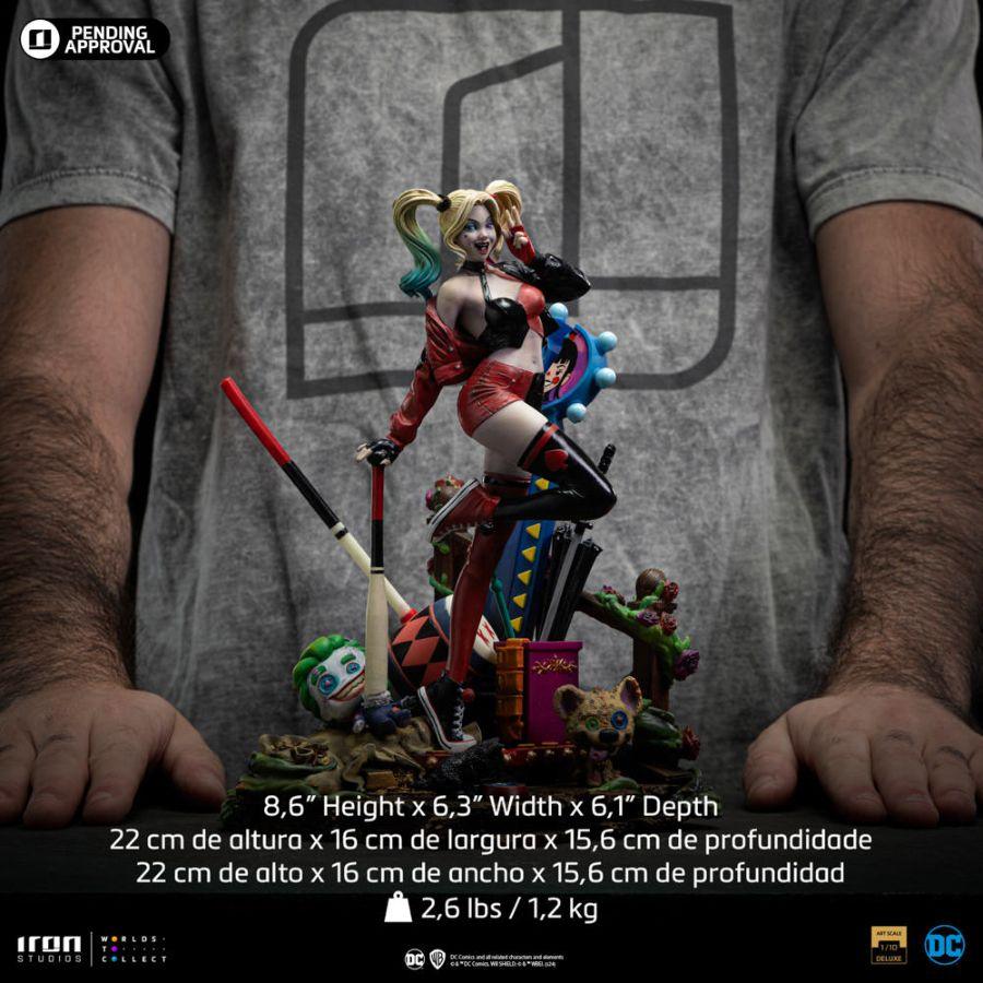 IRO55978 Batman - Harley Quinn (Gotham City Sirnes) Deluxe 1:10 Statue - Iron Studios - Titan Pop Culture