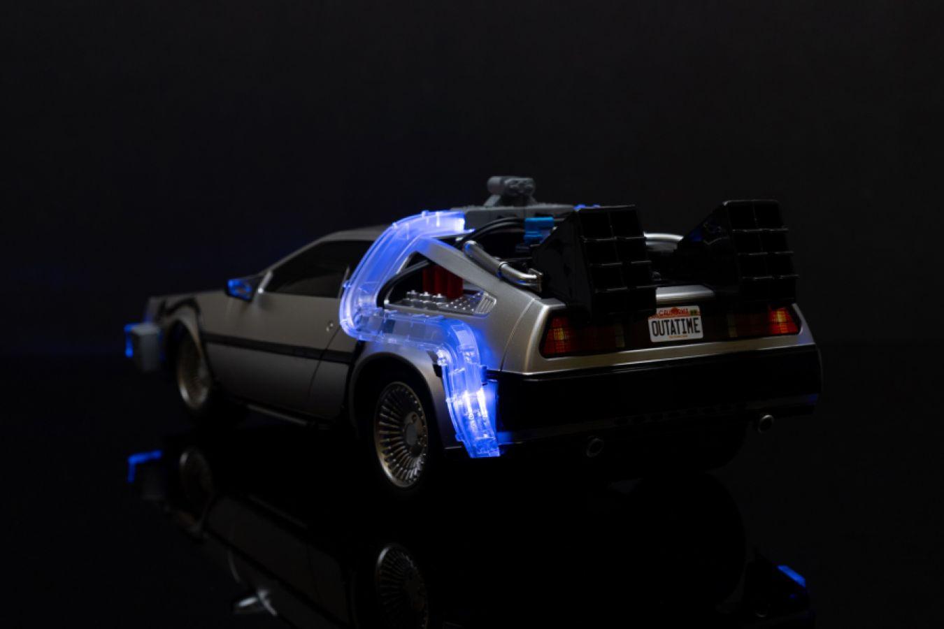 JAD34627 Back to the Future - Time Machine Remote Control 1:16 Scale Vehicle (with Light Up Function) - Jada Toys - Titan Pop Culture