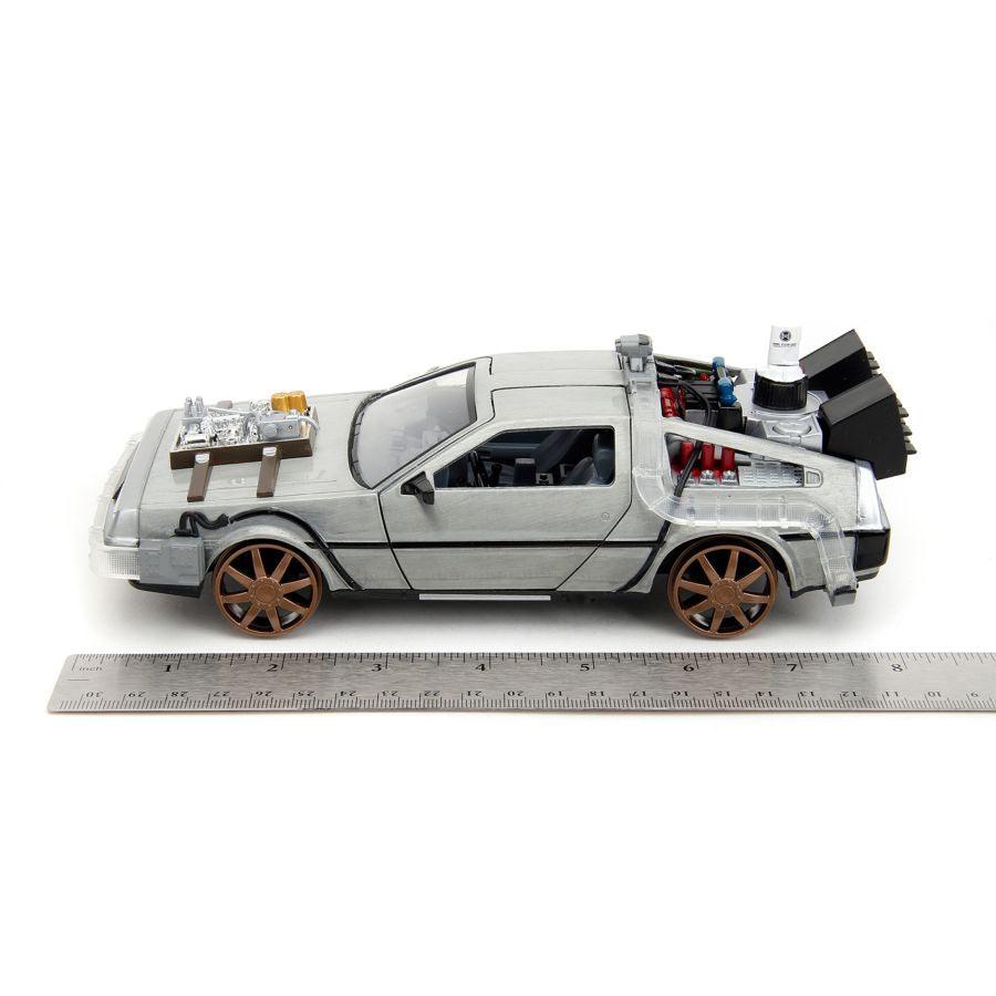 JAD34996 Back to the Future 3 - Delorean 1:24 Diecast Vehicle (with Sound) - Jada Toys - Titan Pop Culture