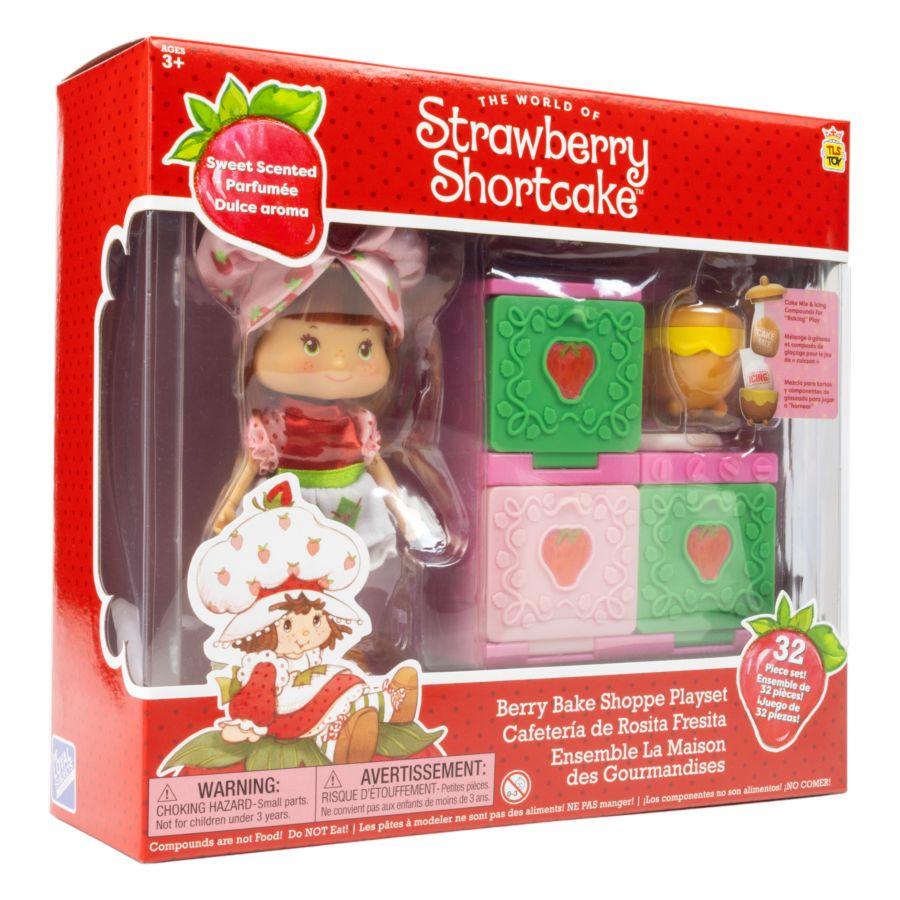 TLSPLAYSSBAKESHOP01 Strawberry Shortcake - Berry Bake Shoppe Playset - The Loyal Subjects - Titan Pop Culture