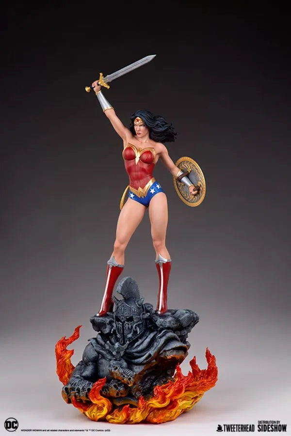 TWE910183 DC Comics - Wonder Woman 1:4 Scale Maquette - Tweeterhead - Titan Pop Culture