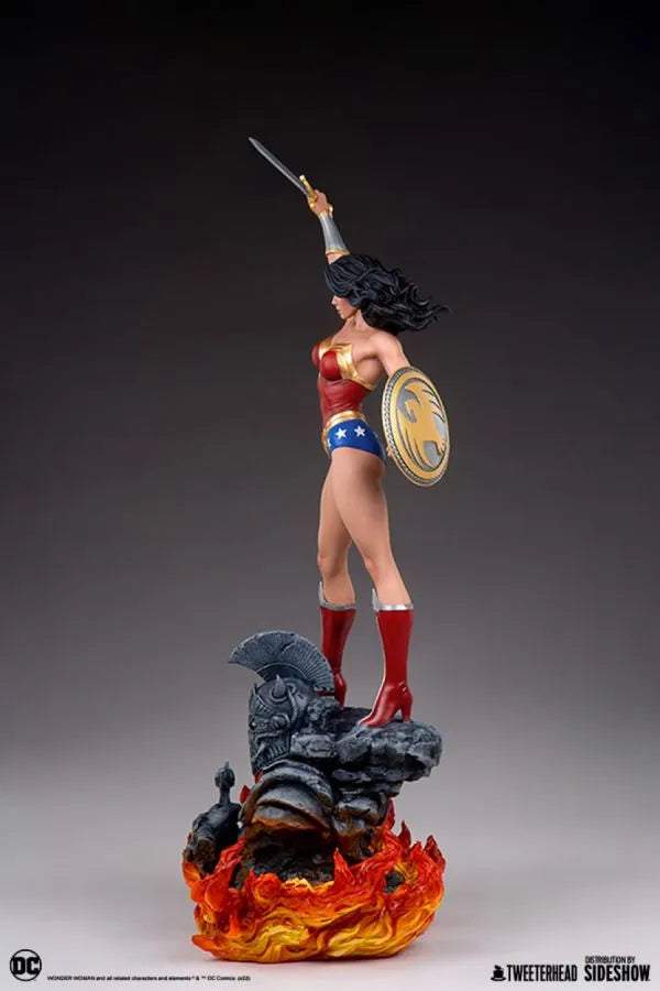 TWE910183 DC Comics - Wonder Woman 1:4 Scale Maquette - Tweeterhead - Titan Pop Culture