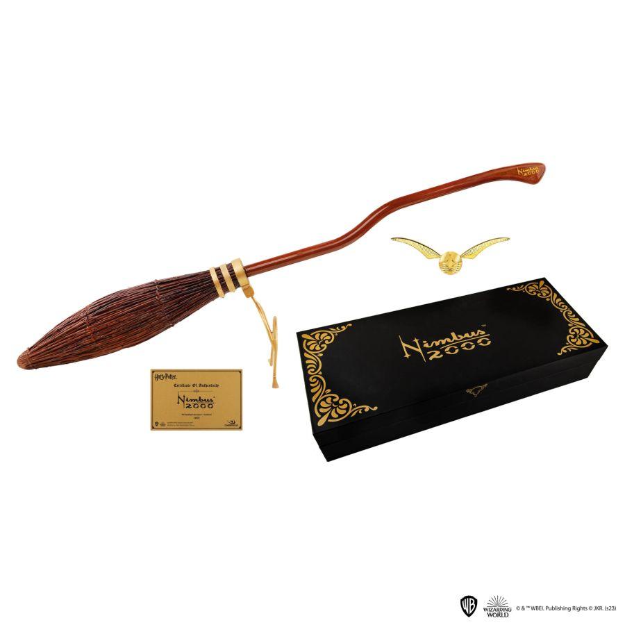 CINCR2902 Harry Potter - Nimbus 2000 Junior Broom Replica - CineReplicas - Titan Pop Culture