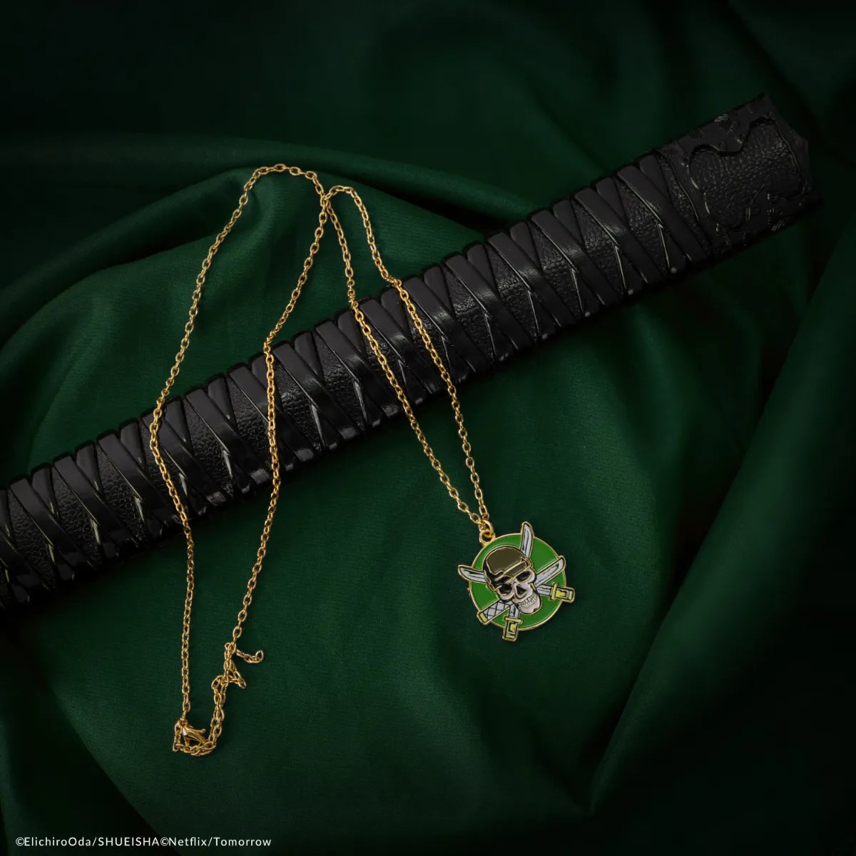 CINCR3092 One Piece (2023) - Zoro Necklace - CineReplicas - Titan Pop Culture