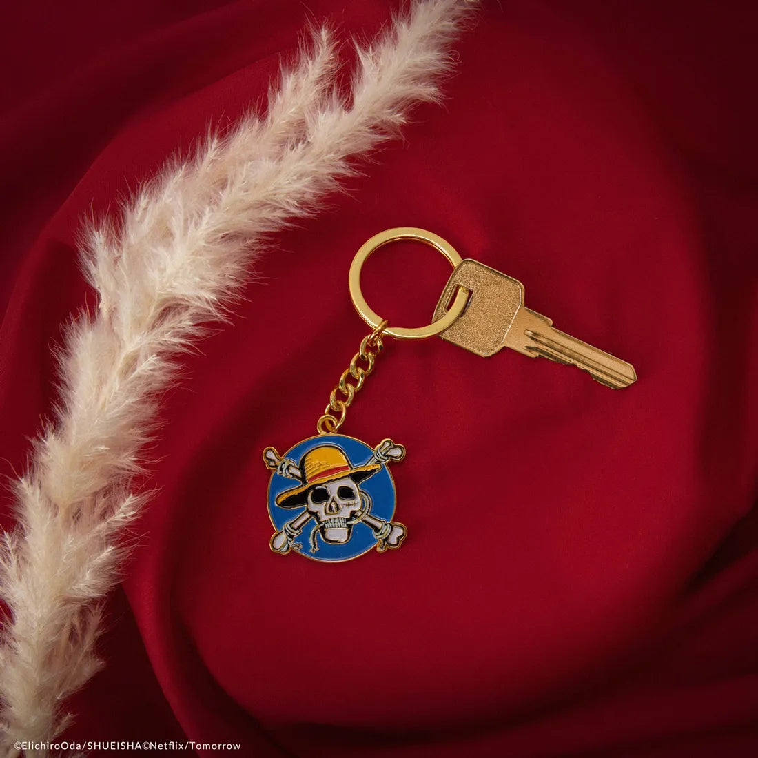 CINCR3297 One Piece (2023) - Luffy Keychain - CineReplicas - Titan Pop Culture