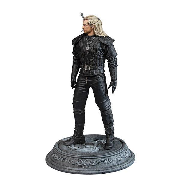 DHC3008-743 The Witcher (TV) - Geralt Figure - Dark Horse Comics - Titan Pop Culture