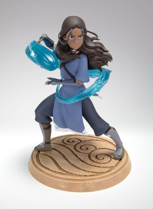 DHC3009-449 Avatar the Last Airbender - Katara Deluxe Figure - Dark Horse Comics - Titan Pop Culture