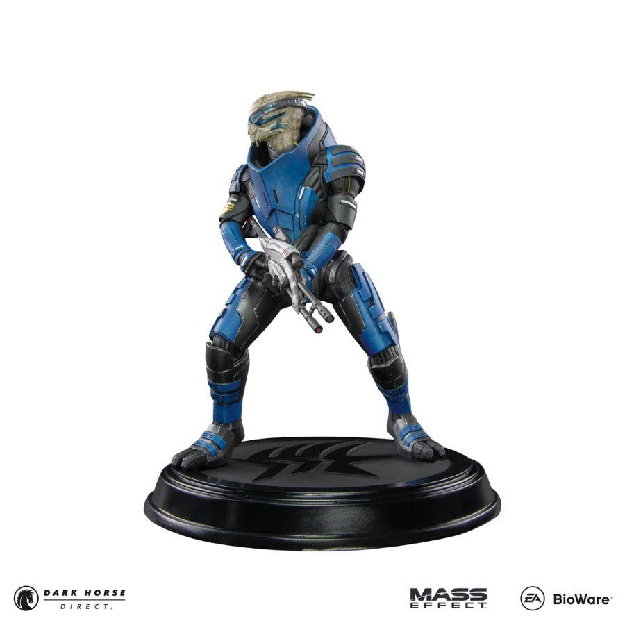 DHC3011-204 Mass Effect - Garrus Figure - Dark Horse Comics - Titan Pop Culture