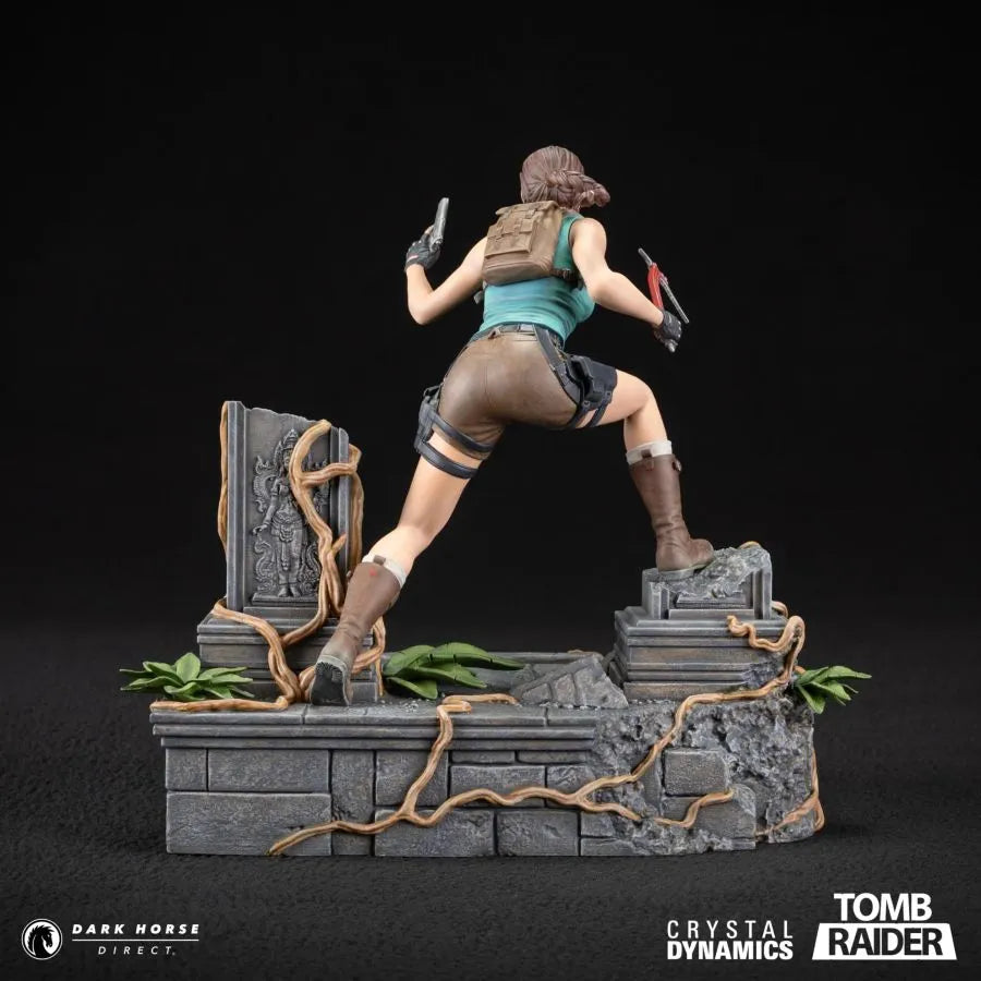 DHC3014-202 Tomb Raider - Lara Croft PVC Statue - Dark Horse Comics - Titan Pop Culture