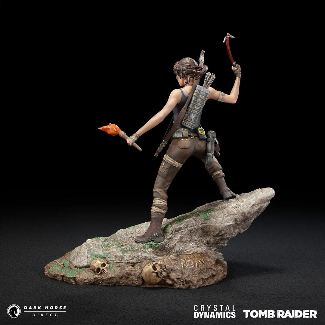 DHC3014-203 Tomb Raider - Lara Croft (Survivor Era) PVC Statue - Dark Horse Comics - Titan Pop Culture