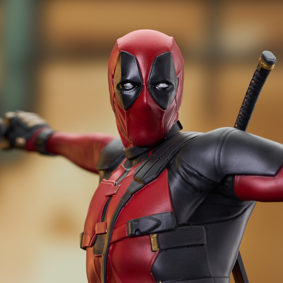 DSTDEC242211 Deadpool & Wolverine - Deadpool PVC Statue - Diamond Select Toys - Titan Pop Culture