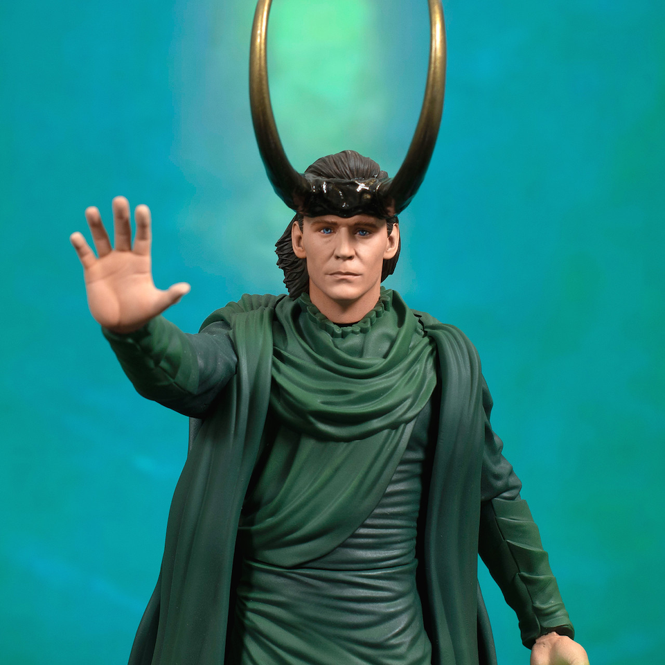 DSTDEC242213 Loki (TV) - Time Lord Loki PVC Statue - Diamond Select Toys - Titan Pop Culture