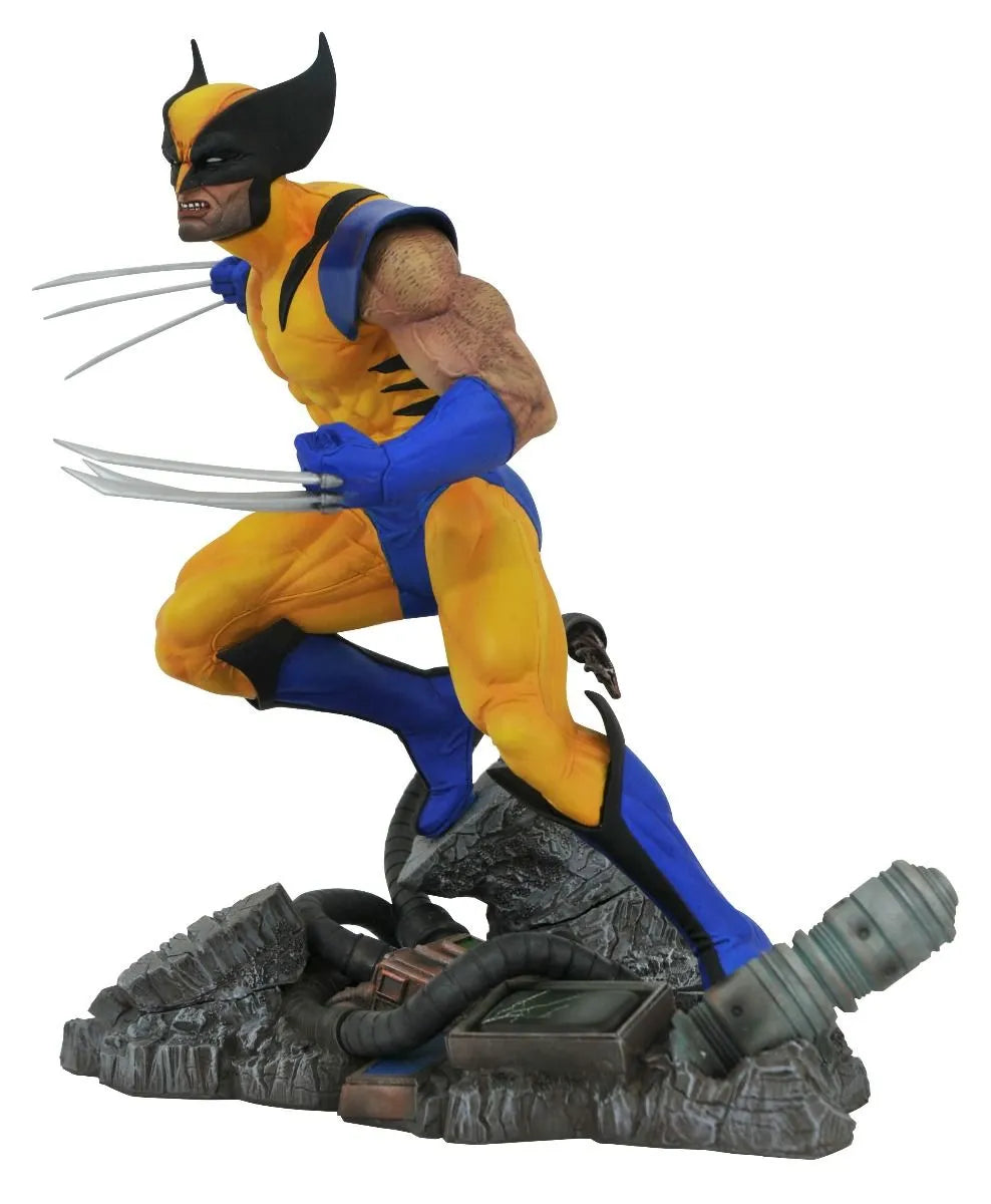 DSTFEB211934 Marvel Comics - vs Wolverine Gallery PVC Statue - Diamond Select Toys - Titan Pop Culture