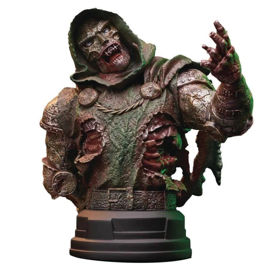 DSTFEB218600 Marvel Zombies (comics) - Doctor Doom NYCC 2021 US Exclusive Bust - Diamond Select Toys - Titan Pop Culture