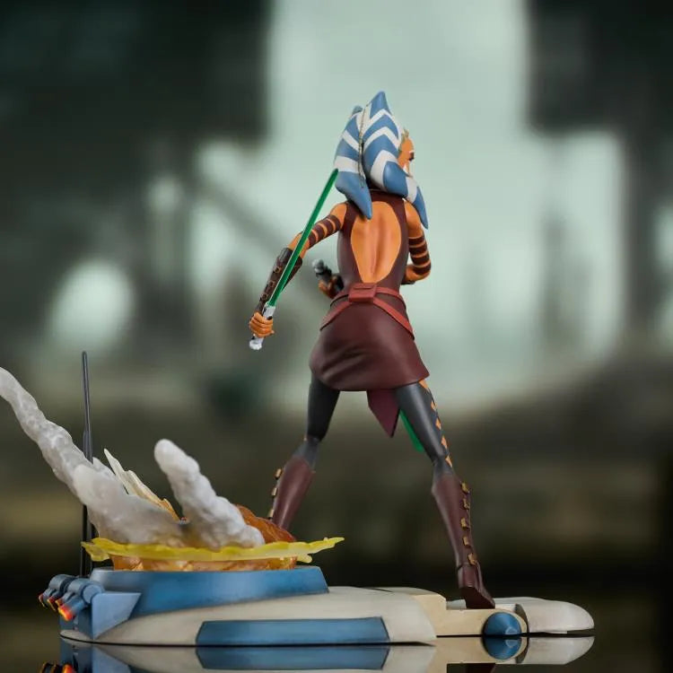 DSTFEB252335 Star Wars: Clone Wars - Ahsoka Gallery PVC Statue - Diamond Select Toys - Titan Pop Culture