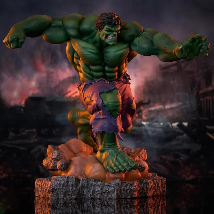 DSTFEB252337 Hulk - Hulk Gallery PVC Statue - Diamond Select Toys - Titan Pop Culture