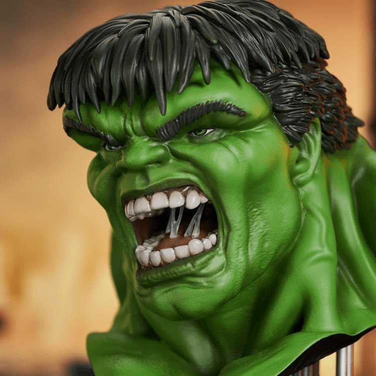 DSTJAN242300 Hulk - Incredible Hulk Legends in 3D 1:2 Bust - Diamond Select Toys - Titan Pop Culture