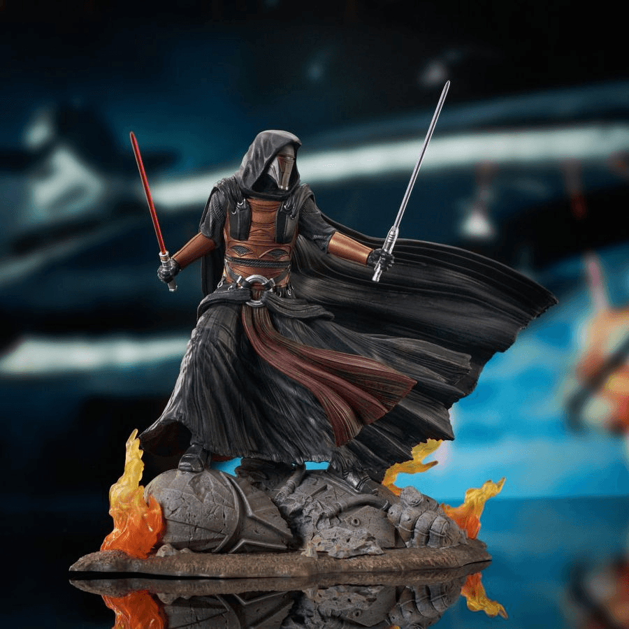 DSTJUL242467 Star Wars: Knights of the old Republic - Darth Revan Gallery PVC Statue - Diamond Select Toys - Titan Pop Culture