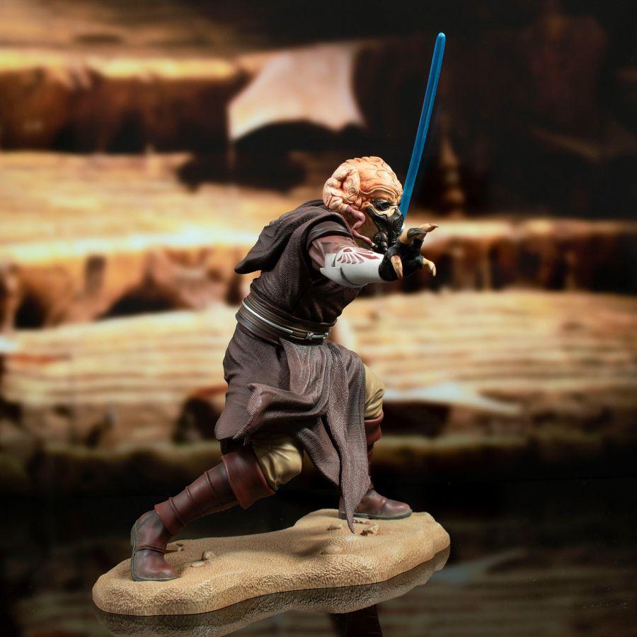 DSTJUN242416 Star Wars: Attack of the Clones - Plo Koon Premier Statue - Diamond Select Toys - Titan Pop Culture