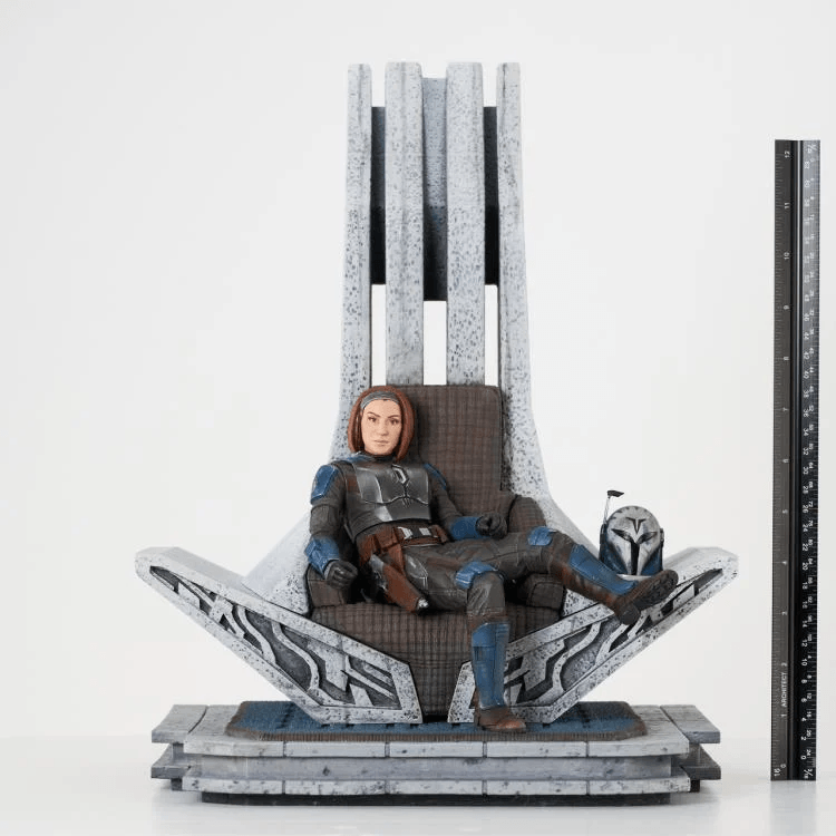 DSTMAR242255 Star Wars: Mandalorian - Bo-Katan on Throne Statue - Diamond Select Toys - Titan Pop Culture