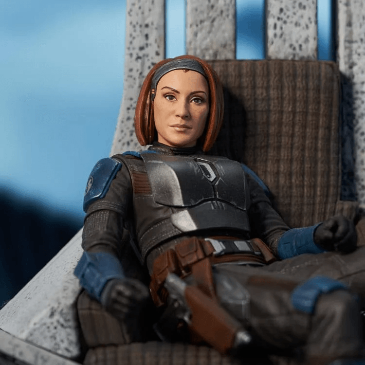 DSTMAR242255 Star Wars: Mandalorian - Bo-Katan on Throne Statue - Diamond Select Toys - Titan Pop Culture