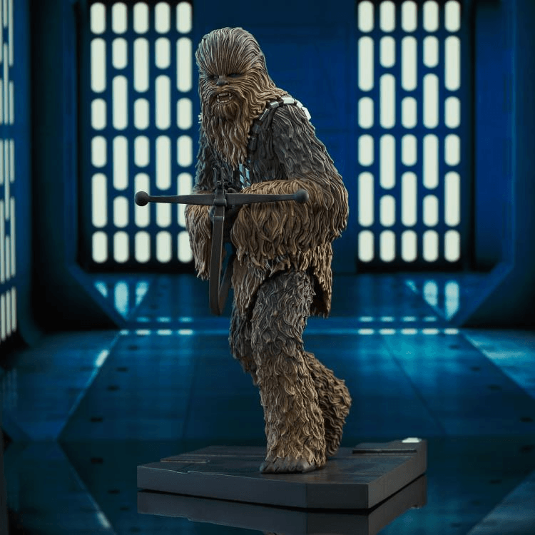 DSTNOV232007 Star Wars: A New Hope - Chewbacca Premier Collection Statue - Diamond Select Toys - Titan Pop Culture