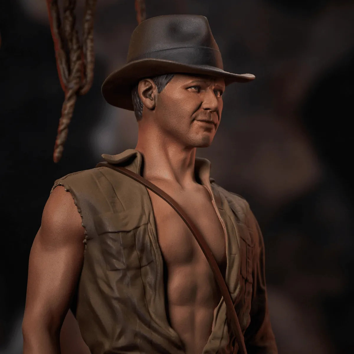 DSTOCT232316 Indiana Jones: Temple of Doom - Indiana Jones Premier Statue - Diamond Select Toys - Titan Pop Culture