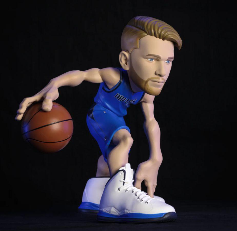 EXC76352 NBA - Luka Doncic (Mavericks) 12" Vinyl Figure - ExciteUSA - Titan Pop Culture