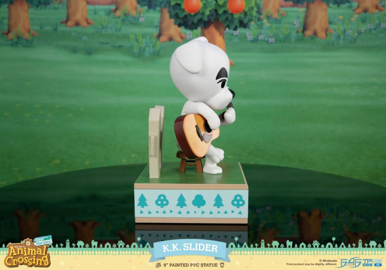 Animal Crossing - K.K. Slider PVC Statue