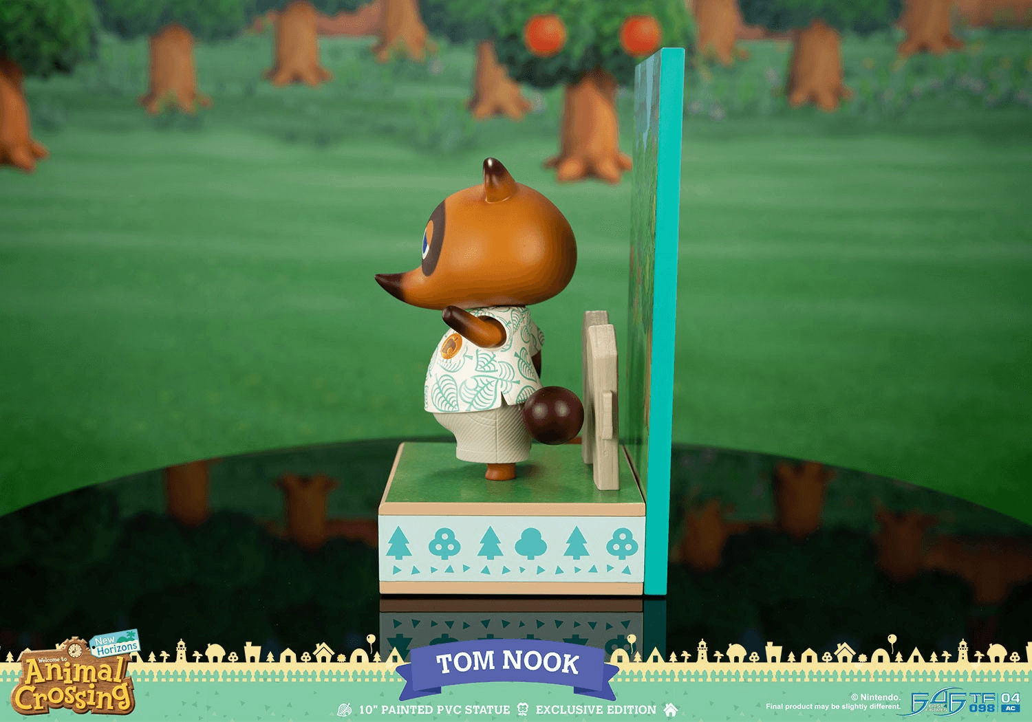 F4FACRTNST Animal Crossing - Tom Nook PVC Statue - First 4 Figures - Titan Pop Culture