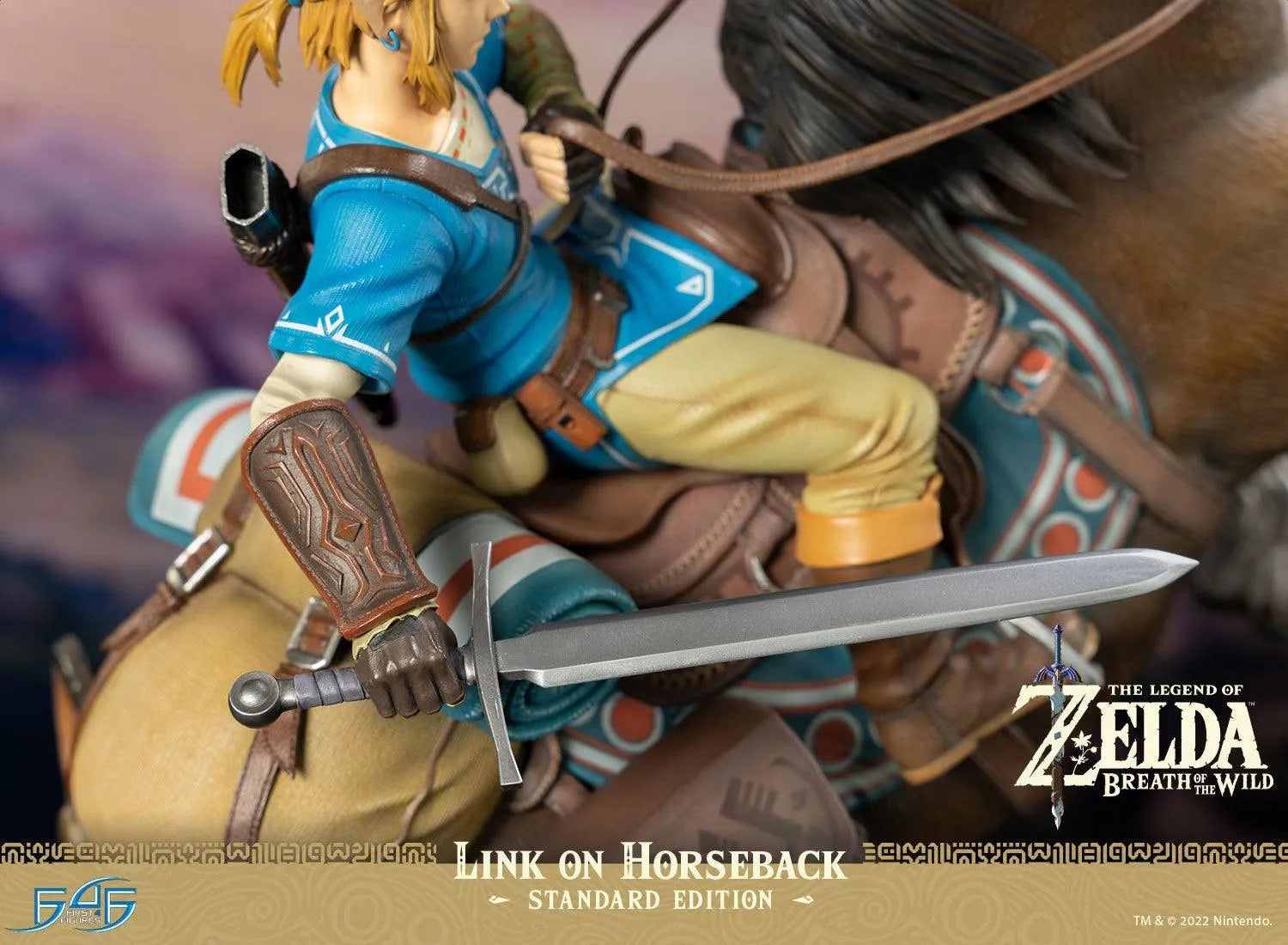 F4FBOTWLHST The Legend of Zelda: Breath of the Wild – Link on Horseback (Standard Edition) - First 4 Figures - Titan Pop Culture