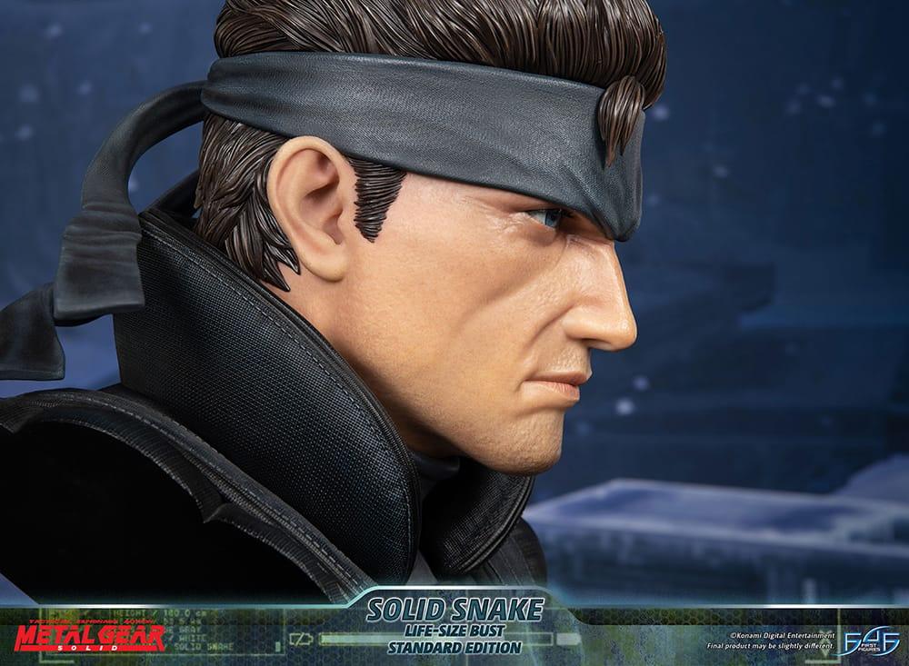 F4FMGSLBST Metal Gear Solid - Solid Snake - Life-Size Bust - First 4 Figures - Titan Pop Culture