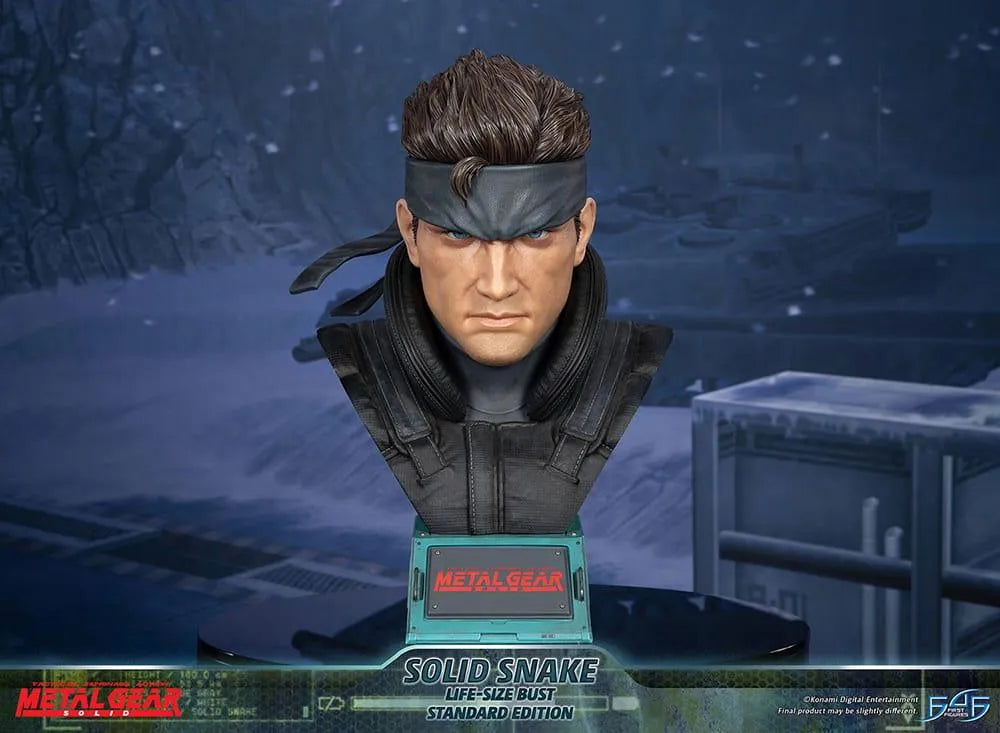 F4FMGSLBST Metal Gear Solid - Solid Snake - Life-Size Bust - First 4 Figures - Titan Pop Culture