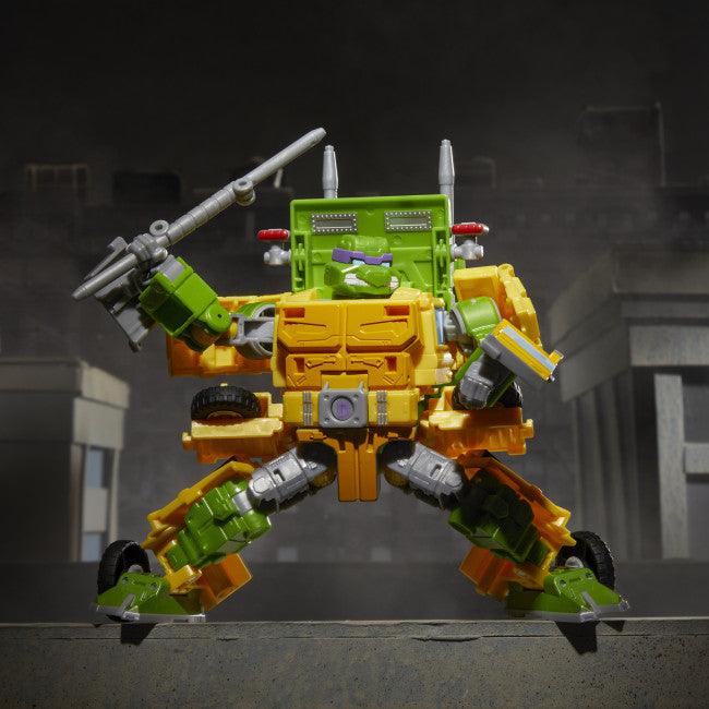 26516 Transformers: Teenage Mutant Ninja Turtles x Transformers Party Wallop (Collaborative) - Hasbro - Titan Pop Culture