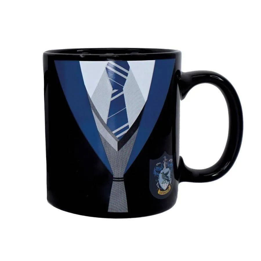 HMBMUGBHP78 Harry Potter - Uniform Ravenclaw Heat Changing Mug 400ml - Half Moon Bay - Titan Pop Culture