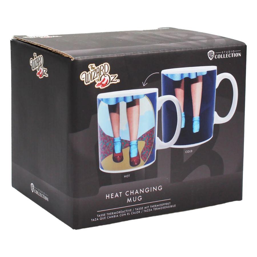 HMBMUGBW004 Wizard of Oz - Heat Changing Mug 310ml - Half Moon Bay - Titan Pop Culture