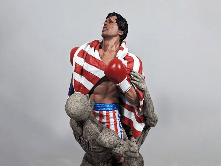 HOL9466 Rocky IV - Rocky 1:4 Scale Statue - Hollywood Collectibles Group - Titan Pop Culture