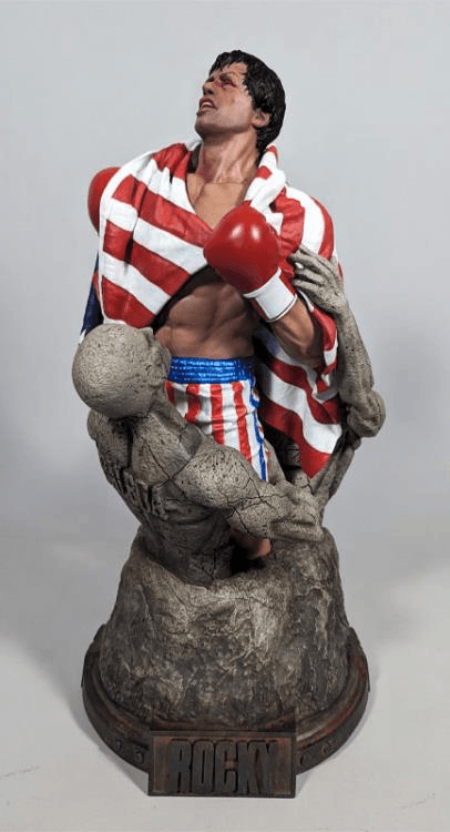 HOL9466 Rocky IV - Rocky 1:4 Scale Statue - Hollywood Collectibles Group - Titan Pop Culture