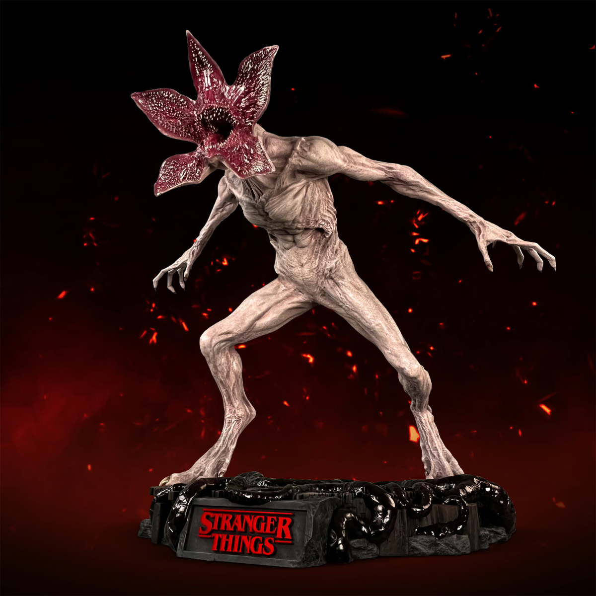 HOL9473 Stranger Things - Demogorgon 1:4 Scale Statue - Hollywood Collectibles Group - Titan Pop Culture