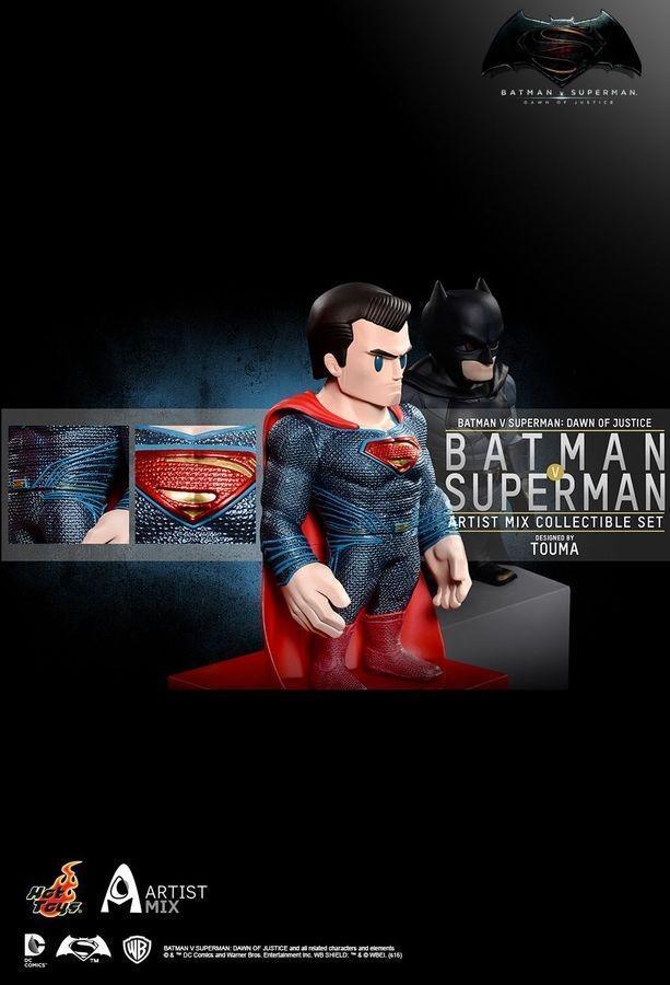 HOTAMC019 Batman v Superman: Dawn of Justice - Superman Artist Mix Bobble Head - Hot Toys - Titan Pop Culture