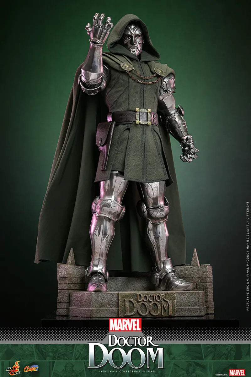 Figura de acción coleccionable a escala 1:6 del Doctor Doom de Los 4 Fantásticos