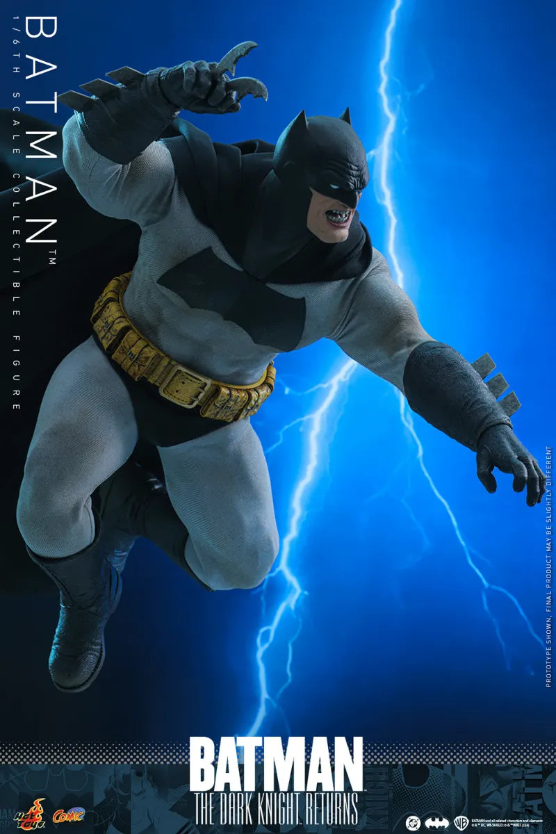 HOTCMS024 Batman: Dark Knight Returns - Batman 1:6 Scale Collectable Action Figure - Hot Toys - Titan Pop Culture