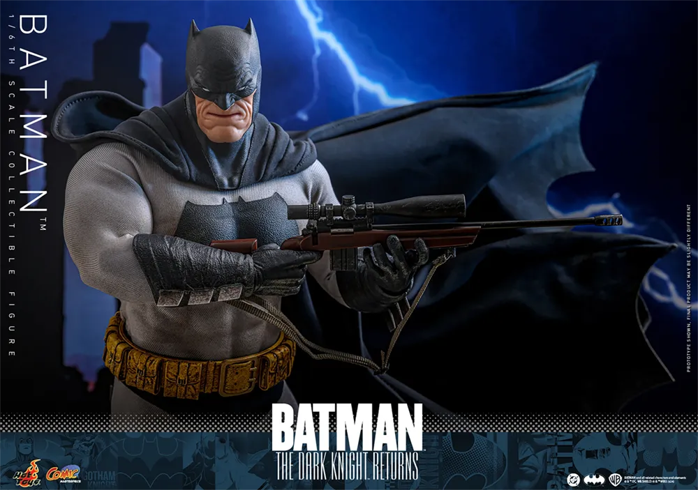 HOTCMS024 Batman: Dark Knight Returns - Batman 1:6 Scale Collectable Action Figure - Hot Toys - Titan Pop Culture