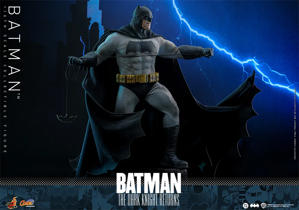 HOTCMS024 Batman: Dark Knight Returns - Batman 1:6 Scale Collectable Action Figure - Hot Toys - Titan Pop Culture