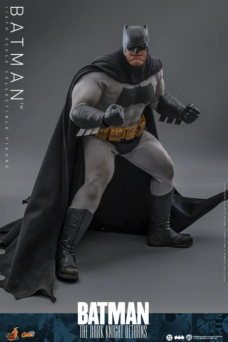 HOTCMS024 Batman: Dark Knight Returns - Batman 1:6 Scale Collectable Action Figure - Hot Toys - Titan Pop Culture